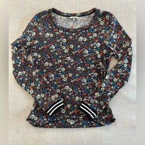 BKE Floral Pattern Long Sleeve Crew Neck Shirt. Size Medium